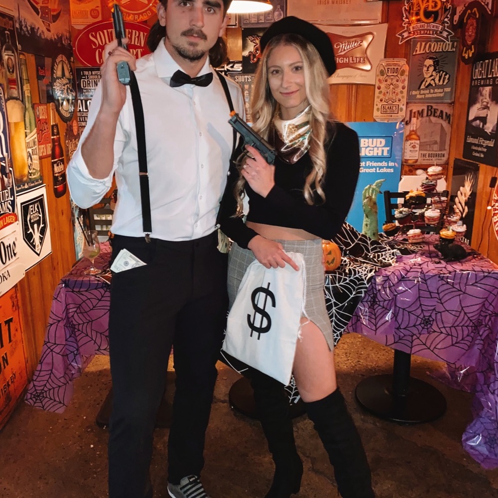 Bonnie Halloween Costume (Bonnie&Clyde